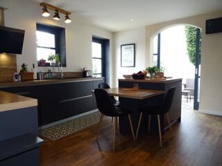  Maison  vendre 8 pices 273 m