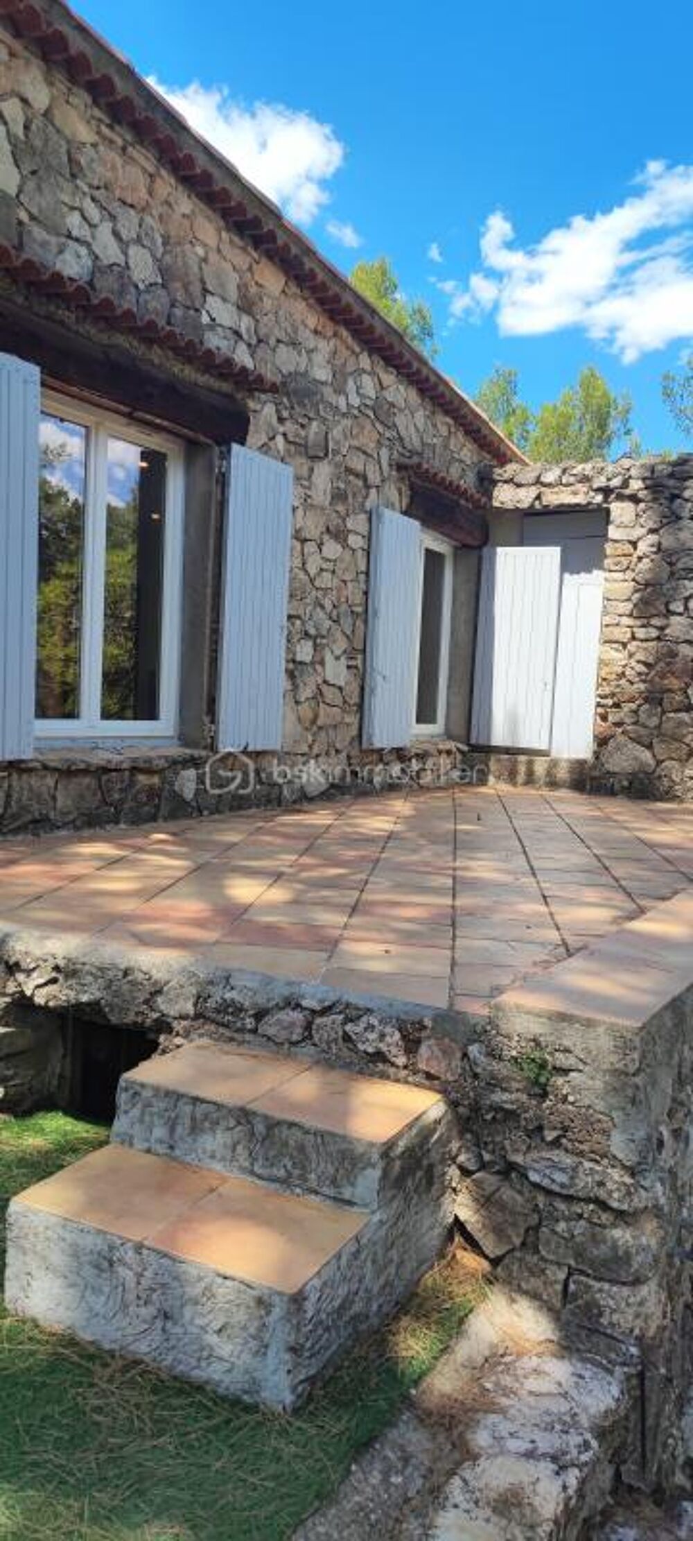 � vendre  Propri�t�/ch�teau Carc�s (83570)