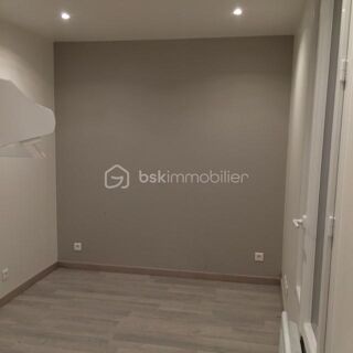 Immeuble à vendre 3 pièces 68 m²