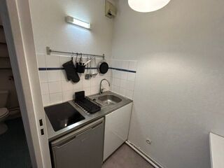  Appartement à louer 2 pièces 34 m²