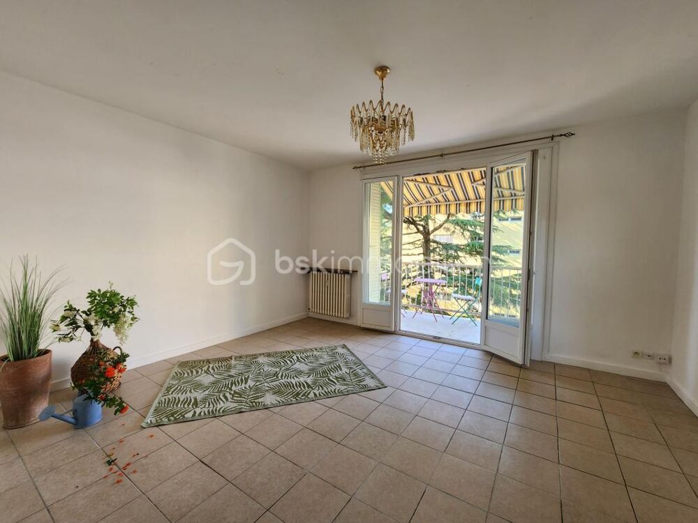 Appartement 3 pièces avec balcon