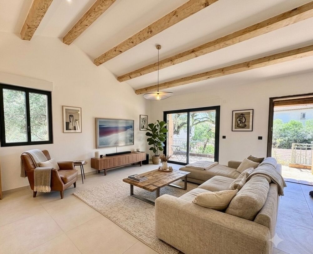 Maison à vendre 4 pièces FREJUS (83)