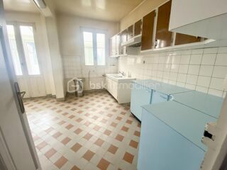  Maison  vendre 7 pices 246 m