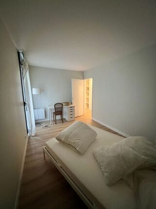  Appartement � louer 4 pi�ces 80 m�