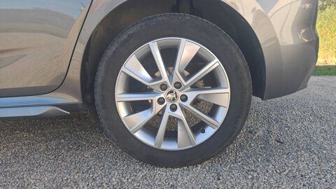 Kamiq 1.0 TSI 110 DSG7 Style 2023 occasion 71390 Messey Sur Grosne