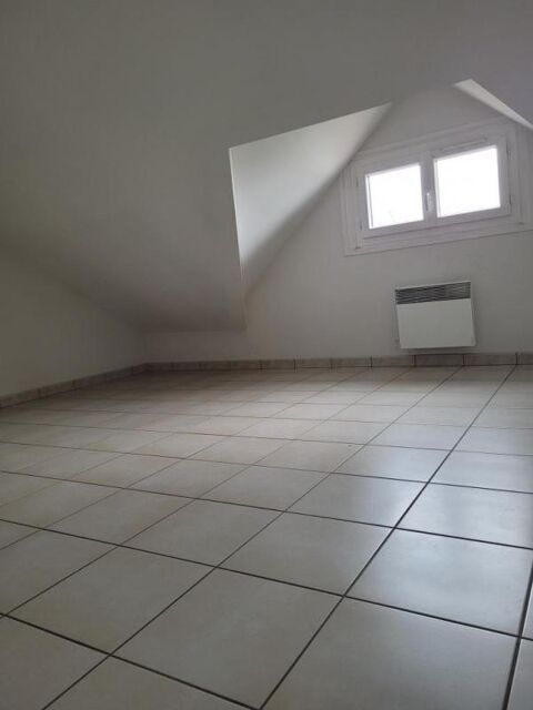  Appartement � louer 4 pi�ces 81 m�