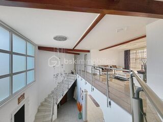  Maison  vendre 7 pices 280 m