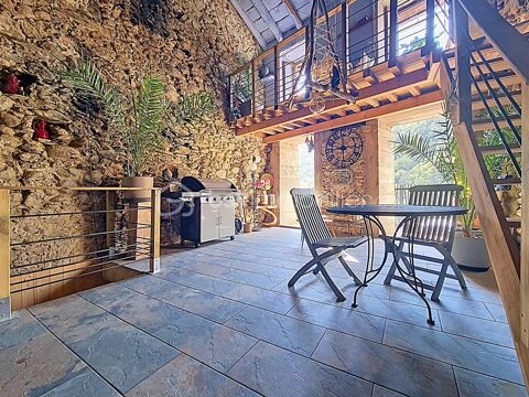   Maison de village avec terrasse en pierre et garage Maison - 4 pièce(s) - 81 m²