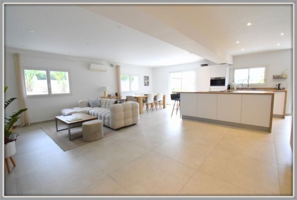 Maison à vendre 5 pièces Les Thermes rénovation récente et jardin exotique Vidéo disponible