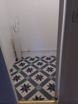  Appartement à louer 4 pièces 83 m²