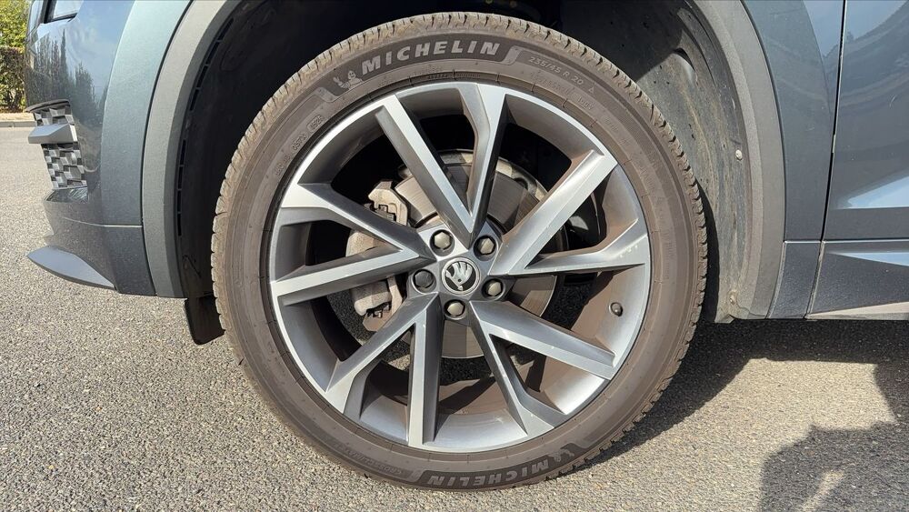 Kodiaq 2.0 TDI 150 DSG7 Sportline - Entretien constructeur Toit ouv 2020 occasion 45360 Chatillon Sur Loire