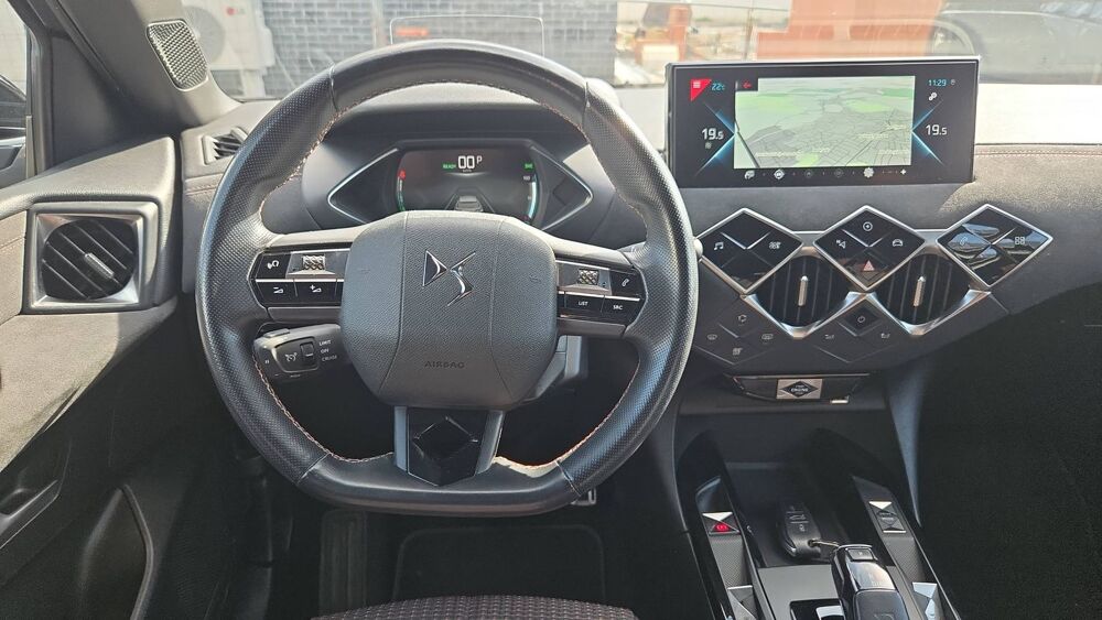 DS3 E-tense 136 Performance Line + - Automatique 2021 occasion 59320 Emmerin