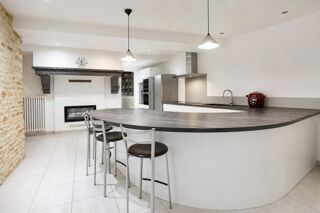  Maison à vendre 8 pièces 324 m²