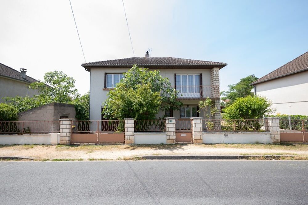 Vente Maison Maison � vendre 5 pi�ces DOMERAT (03) Domerat