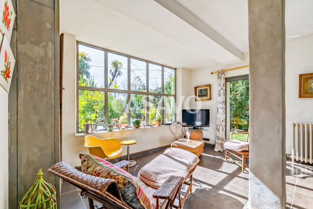 � vendre  Propri�t�/ch�teau Raphele Les Arles (13280)