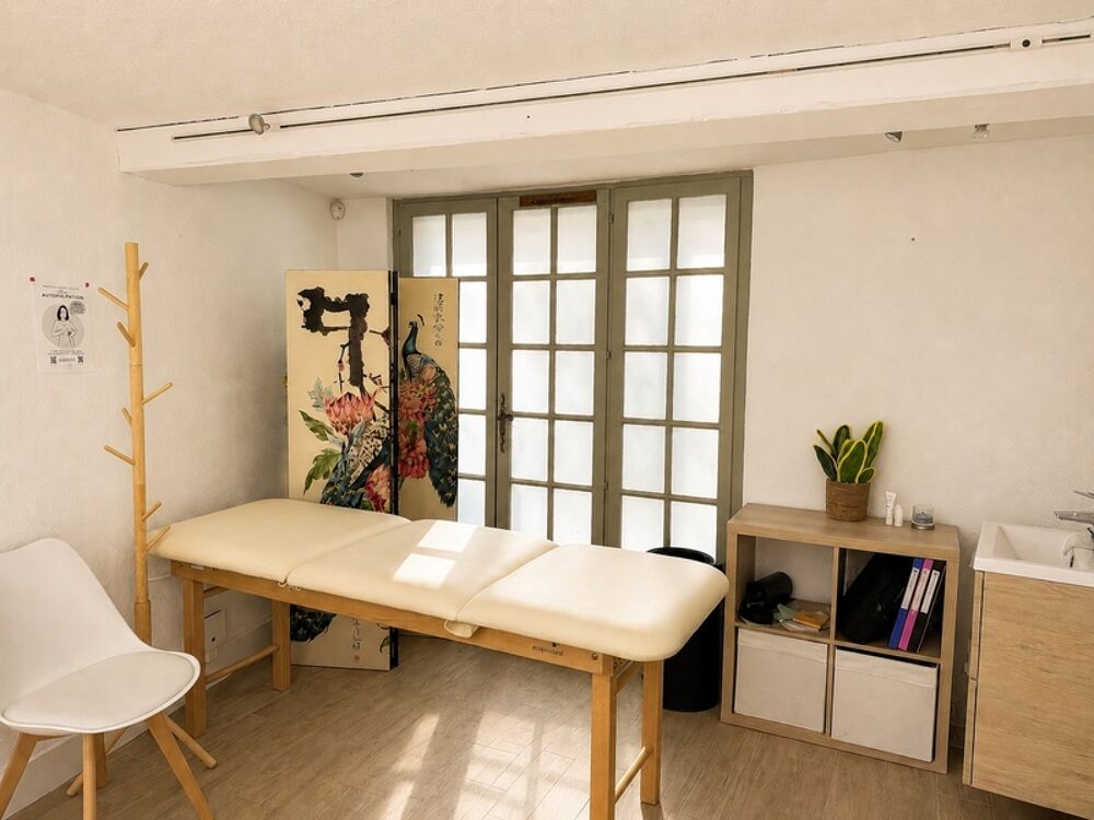 Appartement à vendre 3 pièces VENTABREN (13)