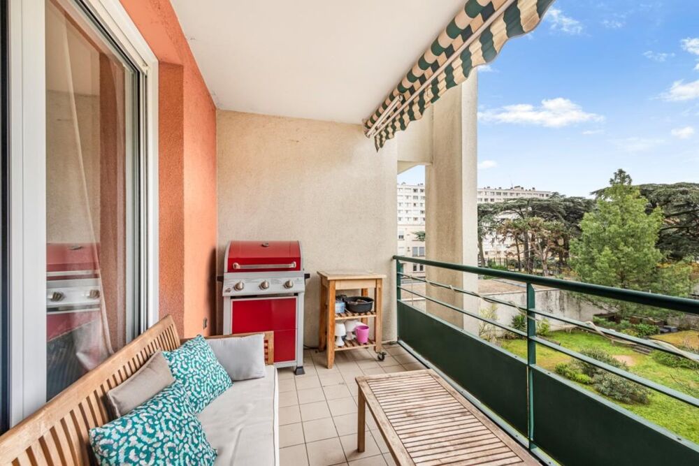 Vente Appartement Très bel appartement T5 rénové VILLEURBANNE (69) Villeurbanne