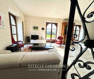  Maison � vendre 7 pi�ces 210 m�