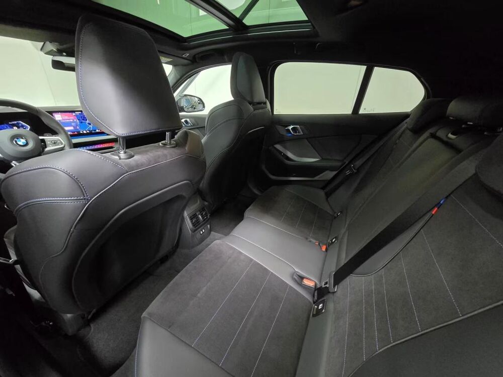 S&eacute;rie 1 d M Sport *Pano*ACC*360*HuD* 2025 occasion 33700 Merignac