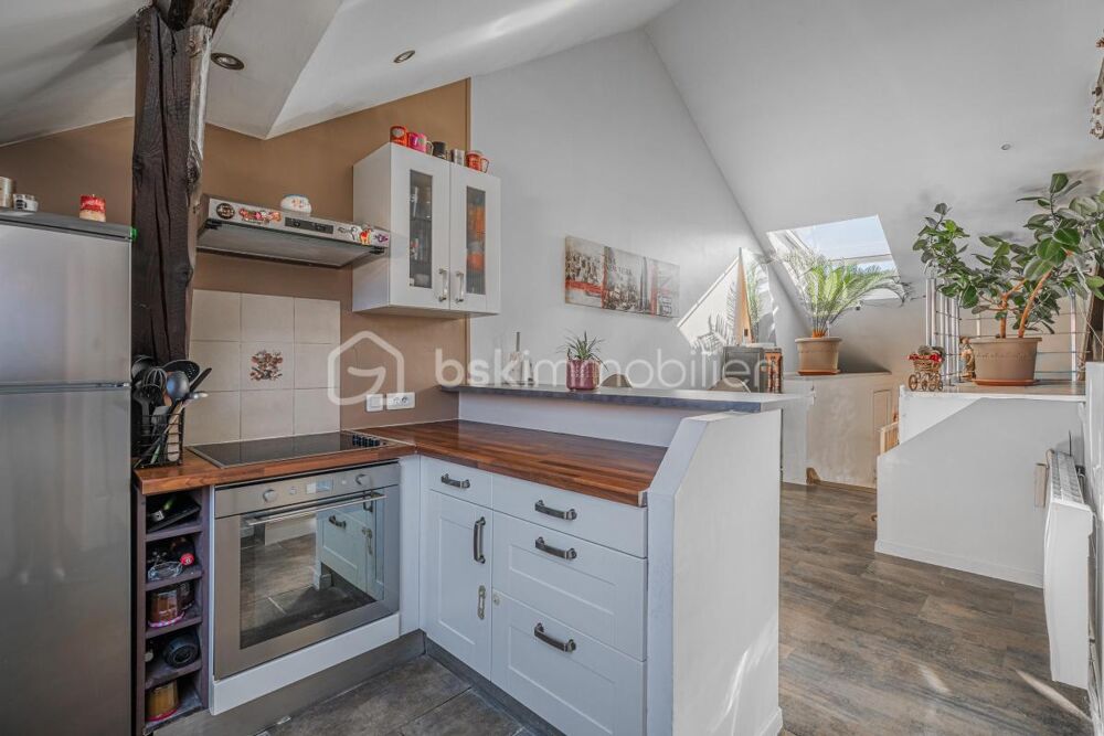 Vente Appartement T3 atypique de 78 m² au sol au cœur de Rumilly Rumilly