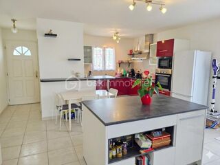Vente Villa ARGELIERS – VILLA PLAIN-PIED 90m² habitable - 3 CHAMBRES – BUANDERIE - JARDIN – PISCINE sur PARCELLE de 520m² Argeliers