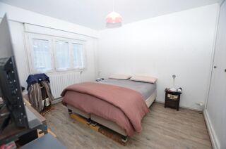  Immeuble  vendre 7 pices 140 m