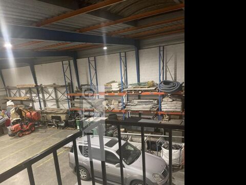 LOCAL &Agrave; VENDRE 1390000 95640 Marines