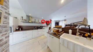  Duplex/triplex � vendre 5 pi�ces 246 m�