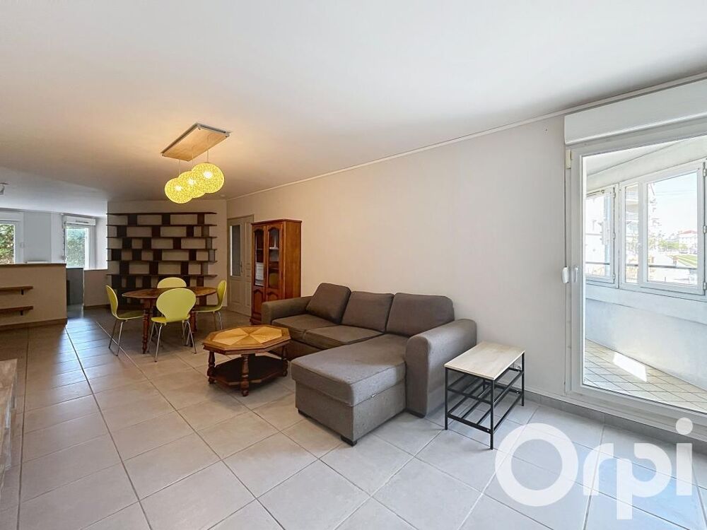Location Appartement A louer T4 (3 chambres) meublé au 81 Rue Jean Jaurès 69100 Villeurbanne Villeurbanne