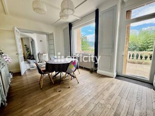  Maison � vendre 11 pi�ces 270 m�