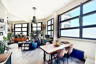  Loft à vendre 3 pièces 67 m² Paris 19e arrondissement