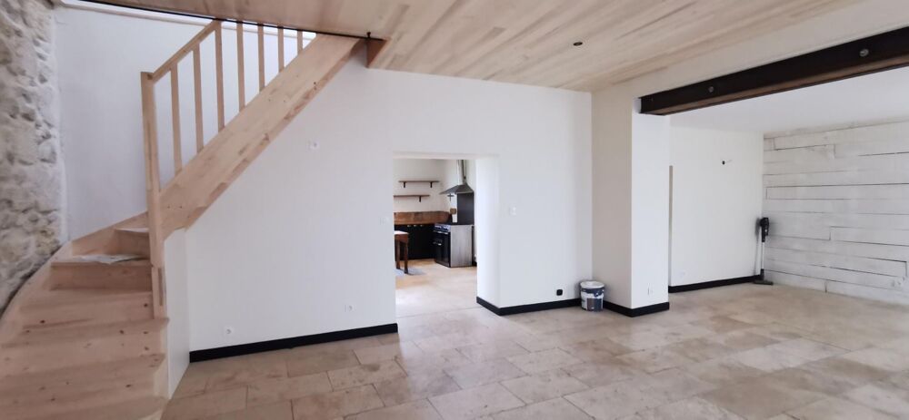 Vente Maison Maison À Vendre + Appartement de type T3 Saint andre de cubzac