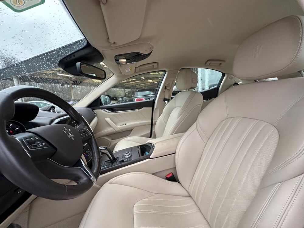 Ghibli III 2.0 HYBRID 330 GRANLUSSO AUTO 2020 occasion 78240 Chambourcy