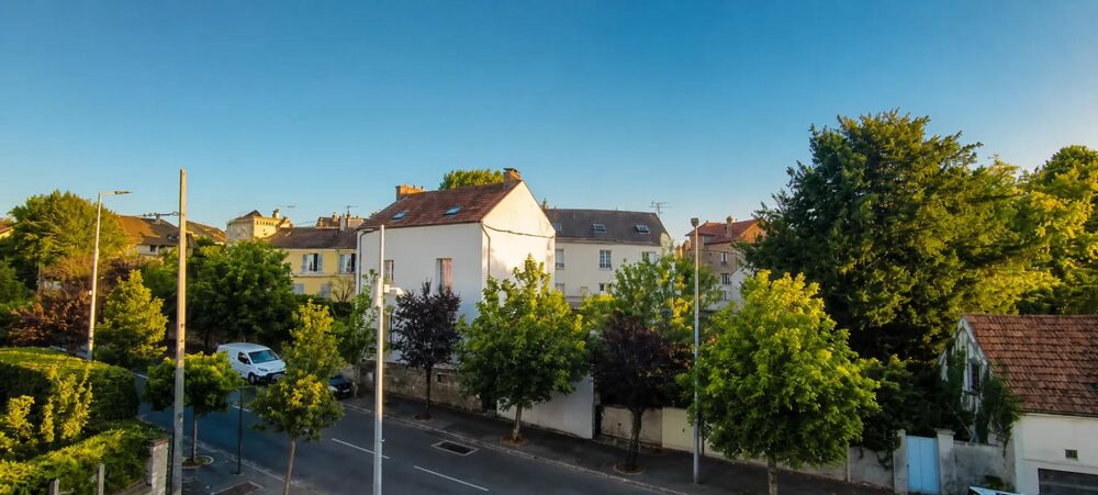 Vente Appartement Appartement  T2 de 38 m² au sol / dernier étage sous toit Lagny sur marne