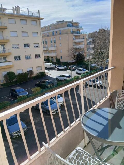  Appartement  louer 4 pices 82 m
