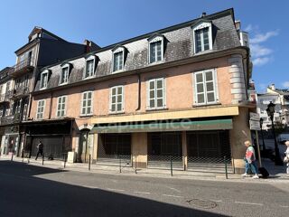 Vente Immeuble Immeuble à rénover avec locaux commerciaux Lourdes