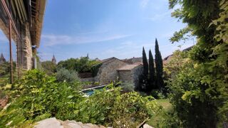  Maison  vendre 8 pices 195 m