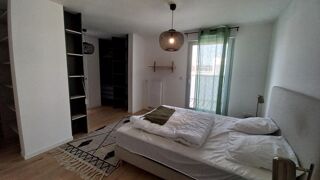  Appartement à louer 4 pièces 153 m²