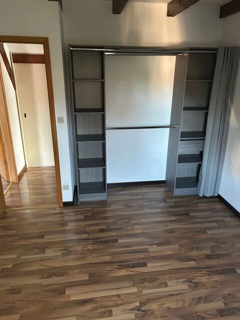  Appartement � louer 3 pi�ces 98 m�