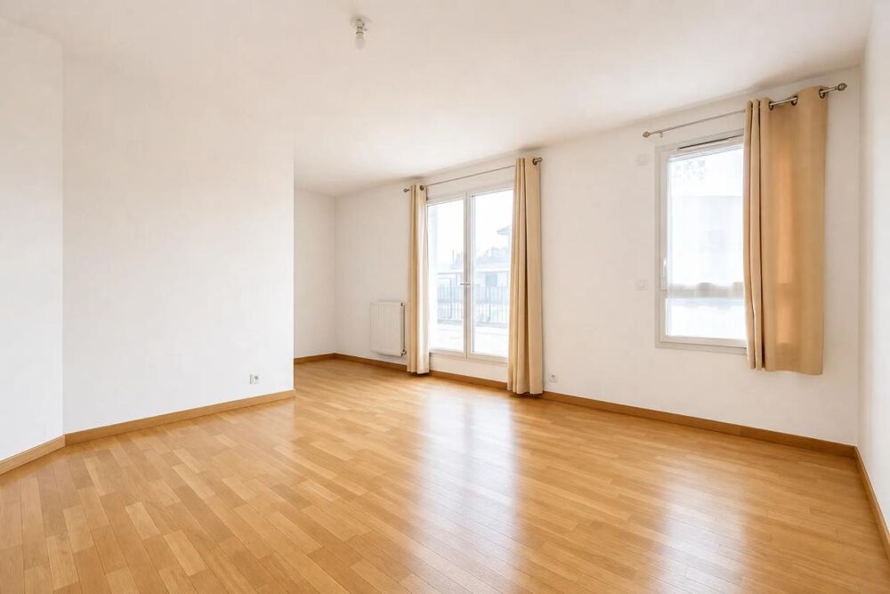 Vente Appartement Bel Appt 2P 49m² avec Terrasse à et balcon <br>Bobigny Bobigny