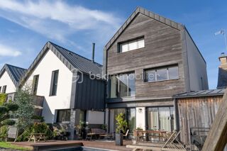  Maison � vendre 7 pi�ces 240 m�