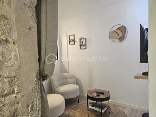 Vente Maison A vendre sur Béziers - Maison de ville rénovée avec charme en deux appartements indépendants - Studio + T3 avec terrasse - Aucun Beziers