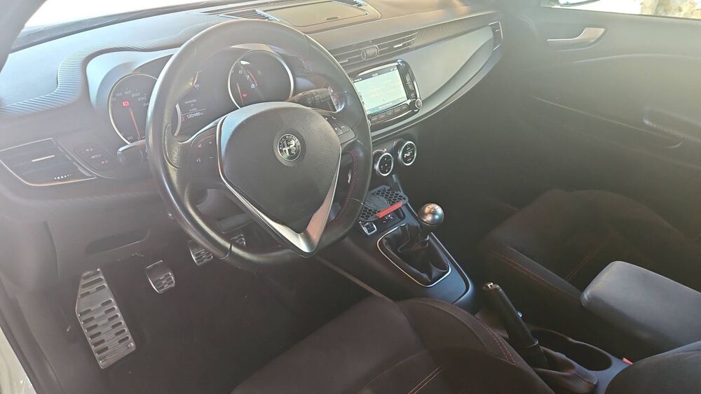 Giulietta II 1.4 TB MultiAir 150 Sportiva 2016 occasion 83240 Cavalaire Sur Mer