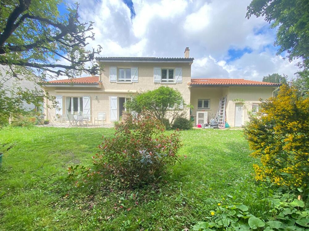 Vente Maison Belle maison de 4 ch sur magnifique jardin dans un quartier résidentiel d'Eysines, intra rocade 210 m2 Eysines
