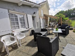  Maison  vendre 5 pices 165 m