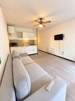  Appartement à louer 1 pièce 25 m²