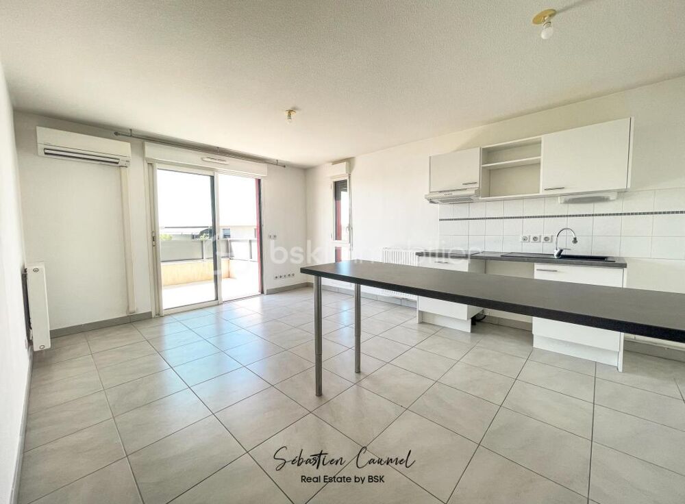 Vente Appartement Juvignac - T3 dernier étage avec terrasse 13 m², vue dégagée, piscine et parking Juvignac
