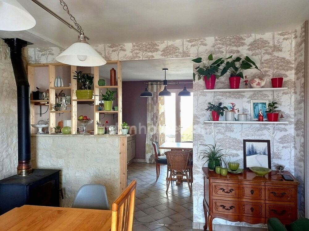 Maison de village - 3 chambres de plain-pied  jardin - 15' de Laval