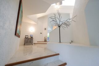Vente Villa Proche de MONT DE MARSAN, ÉLEGANTE VILLA D'ARCHITECTE de 286M2 AVEC PISCINE ET PARC de 6 288 m² Mont de marsan