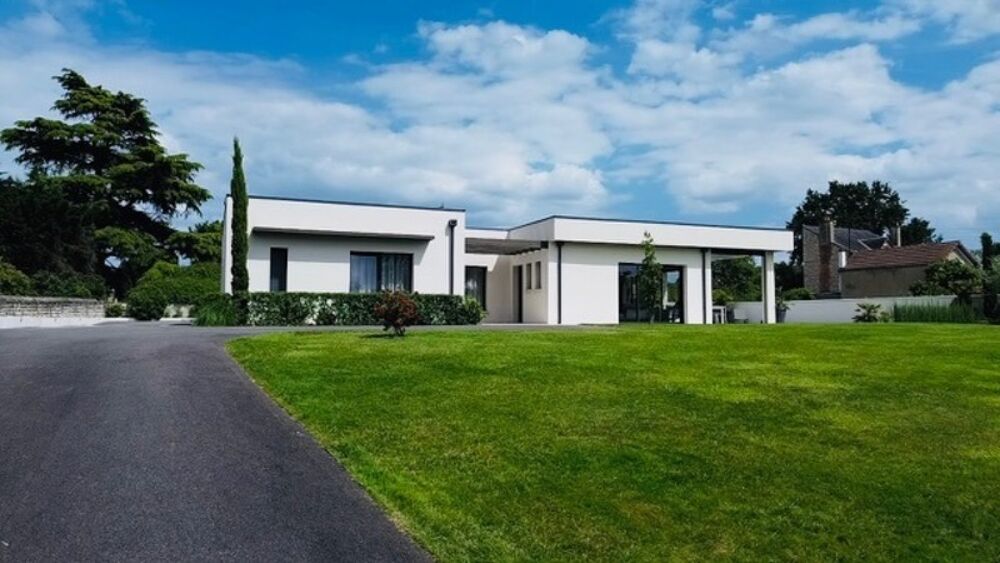 � vendre  Villa Ch�tellerault (86100)